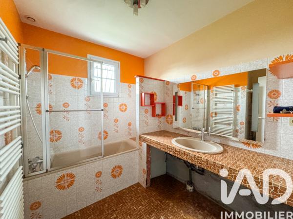 Maison à vendre 5 pièces 95 m² La Lande-de-Fronsac