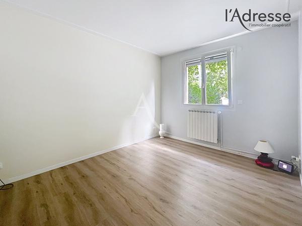 Appartement 2/3 pièces - 49 m² - Rueil-Malmaison (Boulevard National) - parking - cave