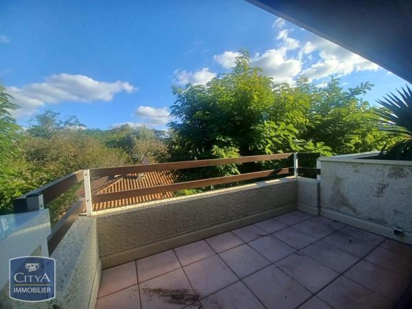 Appartement à louer 2 pièces 58m² Villeneuve-sur-Lot (47300)