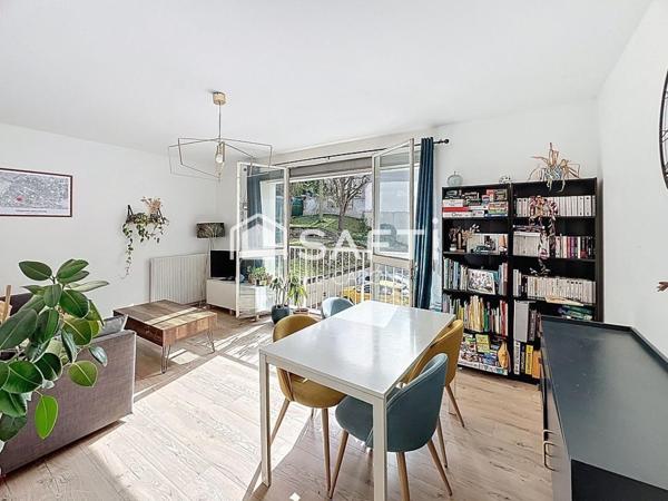 À 4 min de la Gare Rive Gauche et 8 min de la Gare Rive Droite – 3 chambres – DPE D