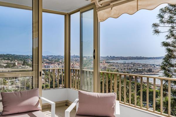 Vente Appartement de luxe Le Golfe Juan 3 Pièces 75 m²
