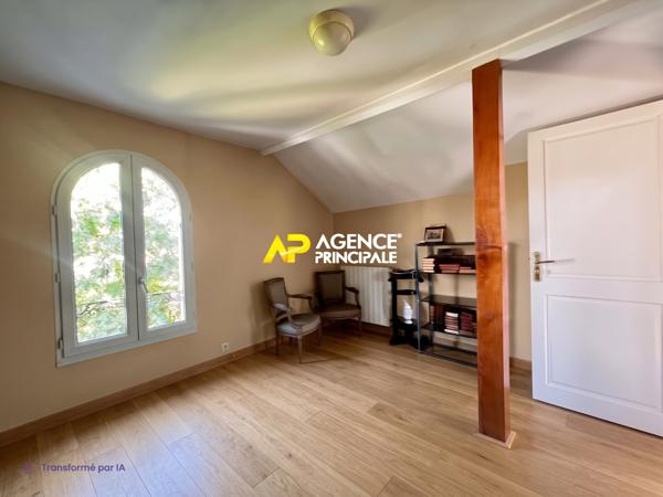 Argenteuil Colonie, ,10 minutes à pied de la gare, maison 4 pièce(s) 3 chambres 269 000 € **  - Référence  4581
