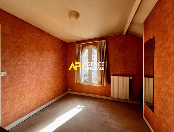 Argenteuil Colonie, ,10 minutes à pied de la gare, maison 4 pièce(s) 3 chambres 269 000 € **  - Référence  4581