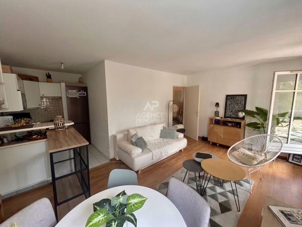 Studio avec jardin Carrières Sous Poissy 1 pièce(s) 29.71 m2 139 000 € **  - Référence  9330