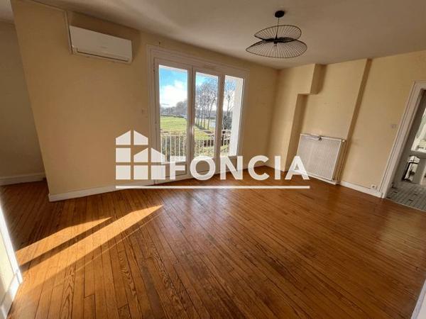 Location Appartement 3 pièces 70.47 m² - Pineuilh 33220