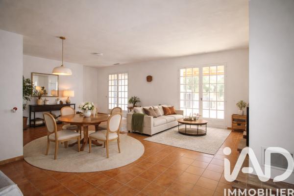 Maison à vendre 6 pièces 215 m² Vidauban