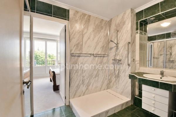 Appartement à vendre 5 pièces LILLE (59)