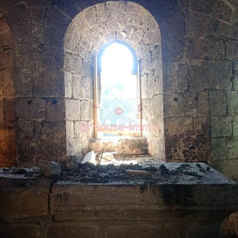 Immeuble à vendre 10 pièces de 600 m²