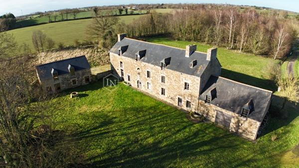 Ancien Manoir du XVIe siècle au calme et proche de Dinan