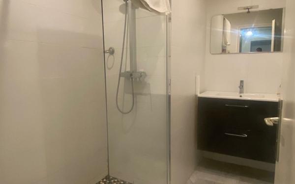 Appartement à vendre    2 pièces • 49,92 m2 Nice