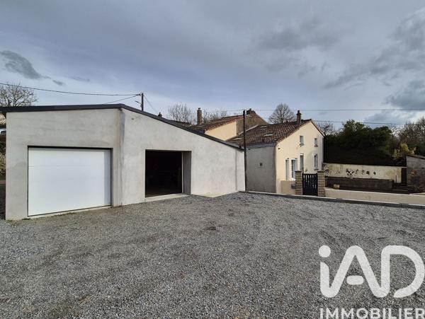 Maison à vendre 4 pièces 113 m² Saint-Loup-Lamairé