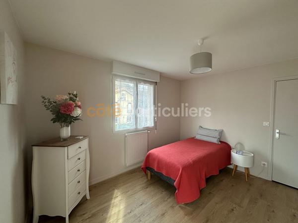 Vente Appartement54 m² - 2 Pièces - VALS PRES LE PUY (43750)