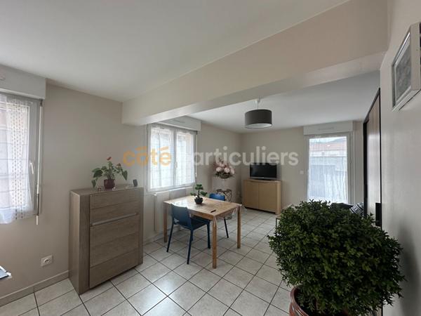Vente Appartement54 m² - 2 Pièces - VALS PRES LE PUY (43750)