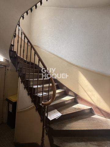Appartement de charme 89 m² – 2 chambres – Parking et cave – Reims Gambetta