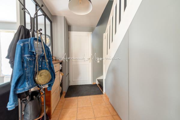 Maison récente vivable de plain-pied sans travaux