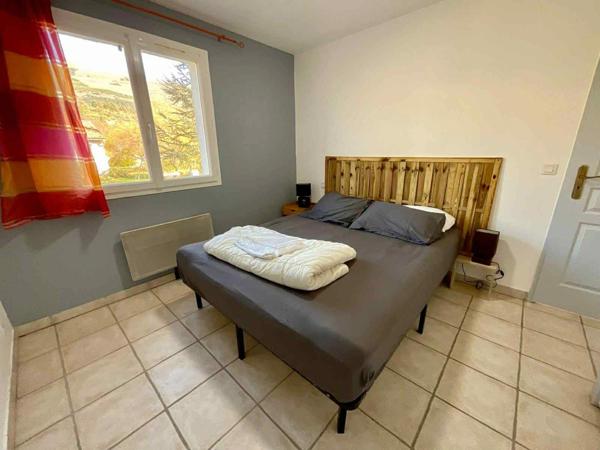 Maison 3 chambres avec jardin – Aucun travaux – La Faurie 05140