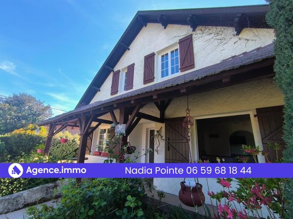 À vendre - Maison individuelle, 8 pièces située à Ger (64530)