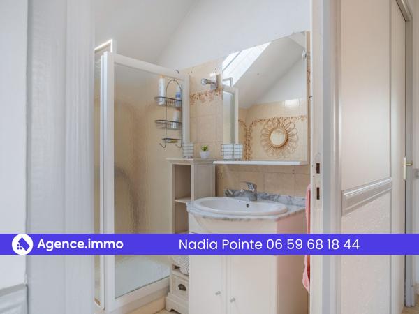 À vendre - Maison individuelle, 8 pièces située à Ger (64530)