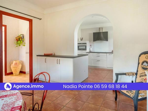 À vendre - Maison individuelle, 8 pièces située à Ger (64530)