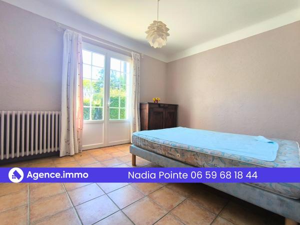 À vendre - Maison individuelle, 8 pièces située à Ger (64530)