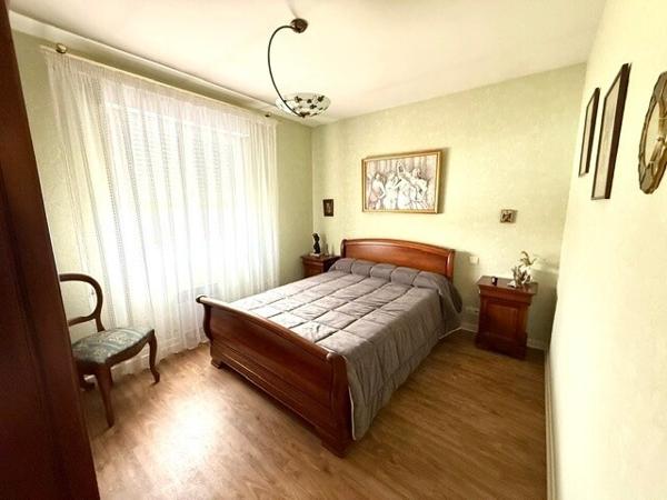 Maison de 2001 - 95 m2 - 3 chambres – 560 m2 de jardin clôturé - Lavaur proche centre-ville/gare