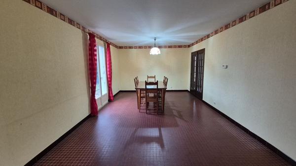 EXCLUSIVITE - Maison 5 chambres Mont Près Chambord