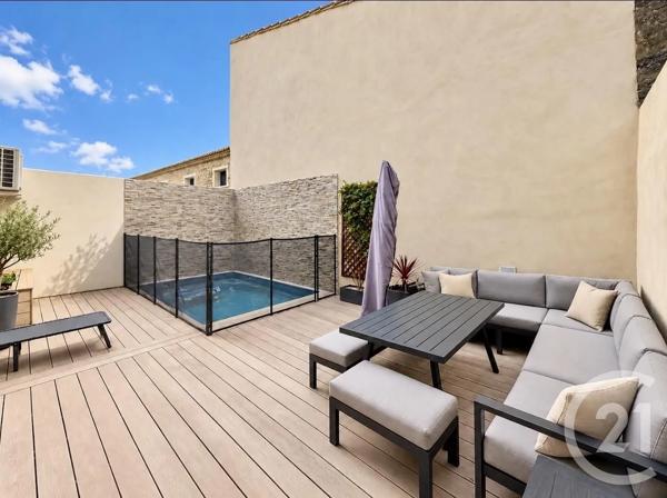 Appartement T3 à vendre  3 pièces - 59 m 2   GALLARGUES LE MONTUEUX  - 30