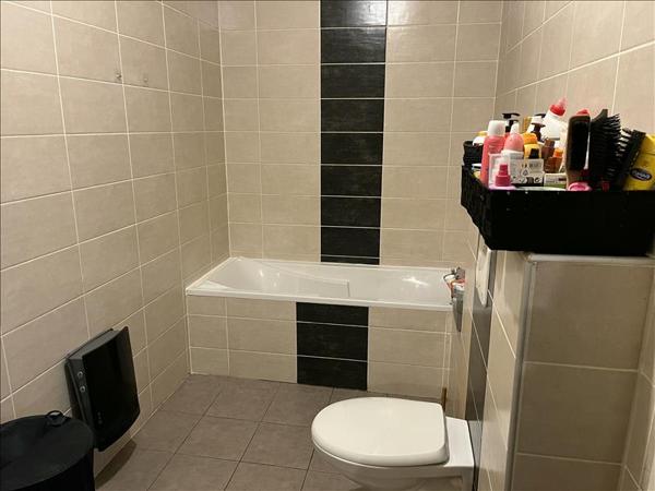 Immeuble à vendre |  Firmi |  500 m²