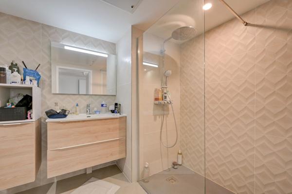 Vente Appartement de luxe Aix-en-Provence 5 Pièces 135 m²