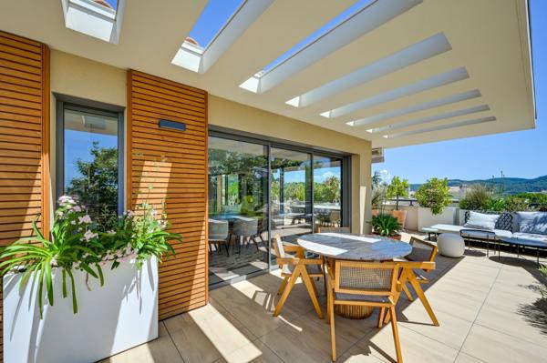 Vente Appartement de luxe Aix-en-Provence 5 Pièces 135 m²