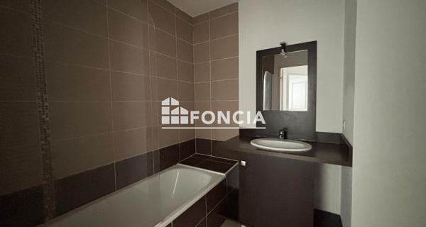 À vendre Appartement 3 pièces 68 m² - Lons 64140