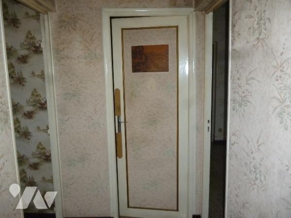 Maison 3 pièces à rénover, dépendances, terrain.