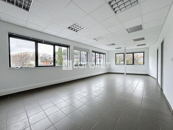 Achat bureau Nîmes - 94 m² - 130 000 €