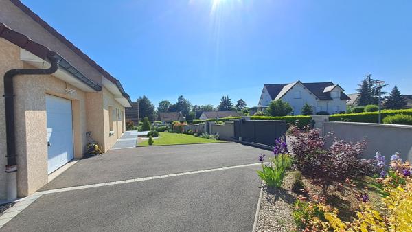 Superbe pavillon situé à Pusey