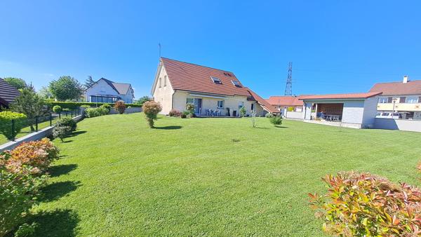 Superbe pavillon situé à Pusey