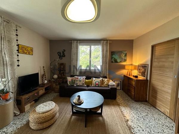 Maison à vendre |  Taillades |  7 pièces | 153 m²