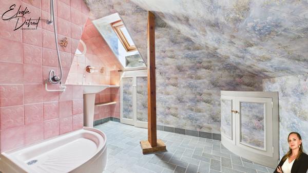 Maison
         8 pièces
        - 143 m² 186 500 € *