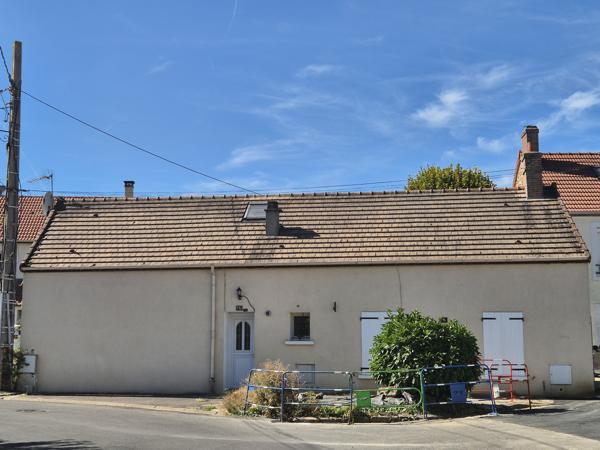 Maison de 4 chambres à MARCOUSSIS