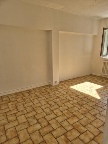 Maison de 4 chambres à MARCOUSSIS