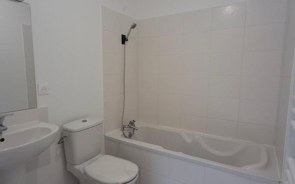 Appartement à louer    2 pièces • 36,85 m2 Sainte-Foy-lès-Lyon