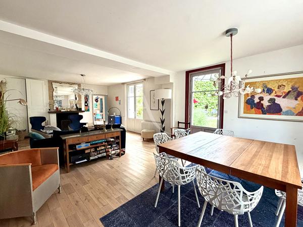 Maison Rochecorbon 6 pièce(s) 191 m2