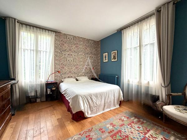 Maison Rochecorbon 6 pièce(s) 191 m2