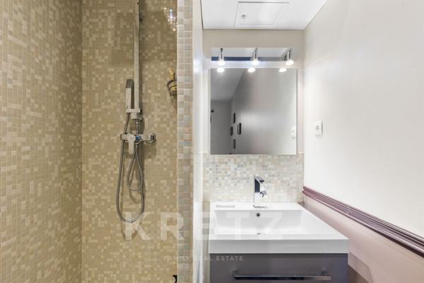 Appartement familial aux vues dégagées sur la nature et Tour Eiffel”