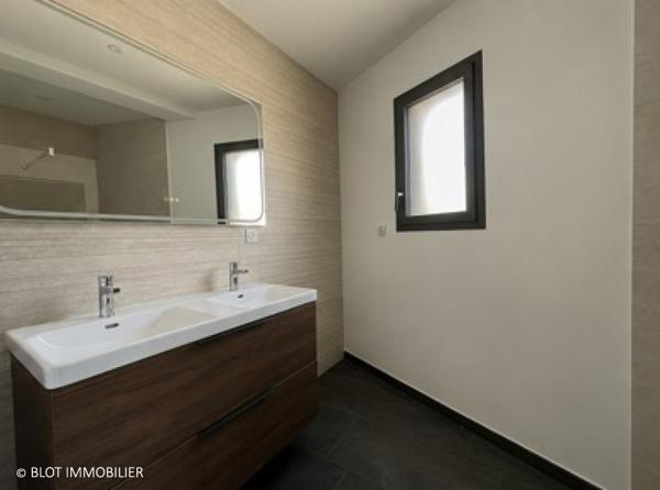 Maison 5 pièce(s)