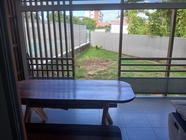 Appartement à CAYENNE, 97300 - 3 pièces 68m²