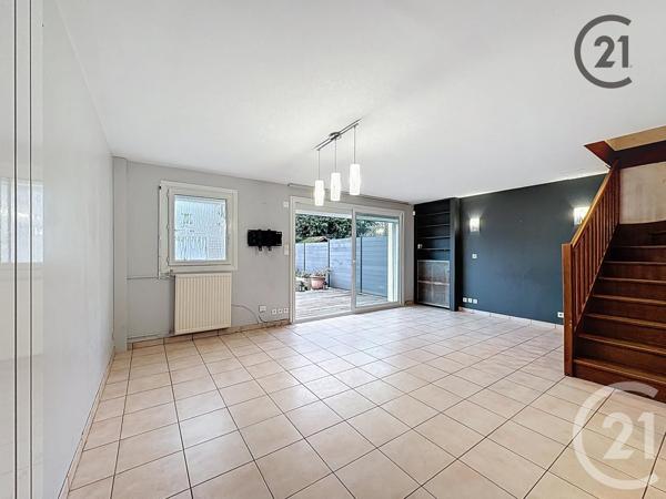 Maison à vendre  5 pièces - 90 m2 LIEUSAINT - 77