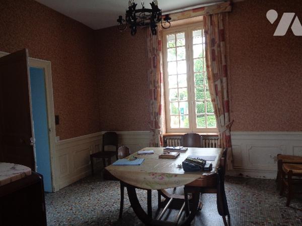 Maison de maître avec écuries et hangar