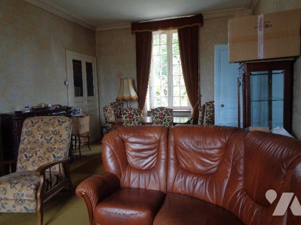 Maison de maître avec écuries et hangar