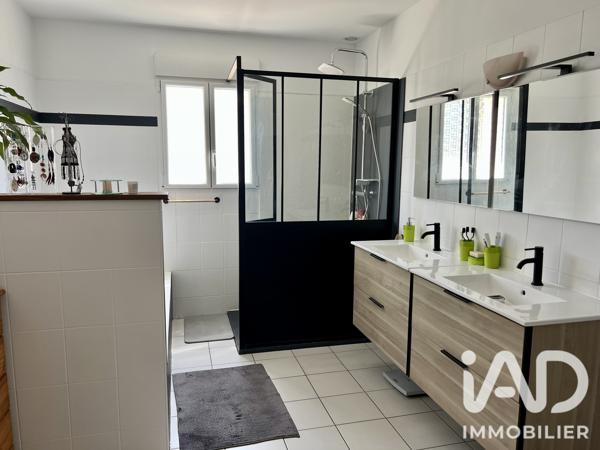 Maison à vendre 4 pièces 114 m² Doué-en-Anjou