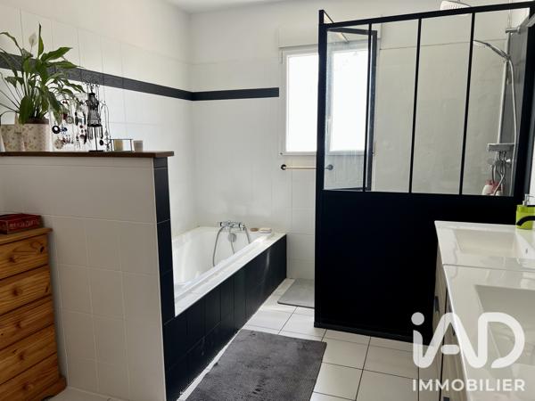 Maison à vendre 4 pièces 114 m² Doué-en-Anjou